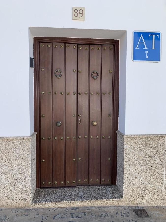 Ferienwohnung Buhardilla Rustica Mirando A Santa Catalina Jerez De Los Caballeros Exterior foto